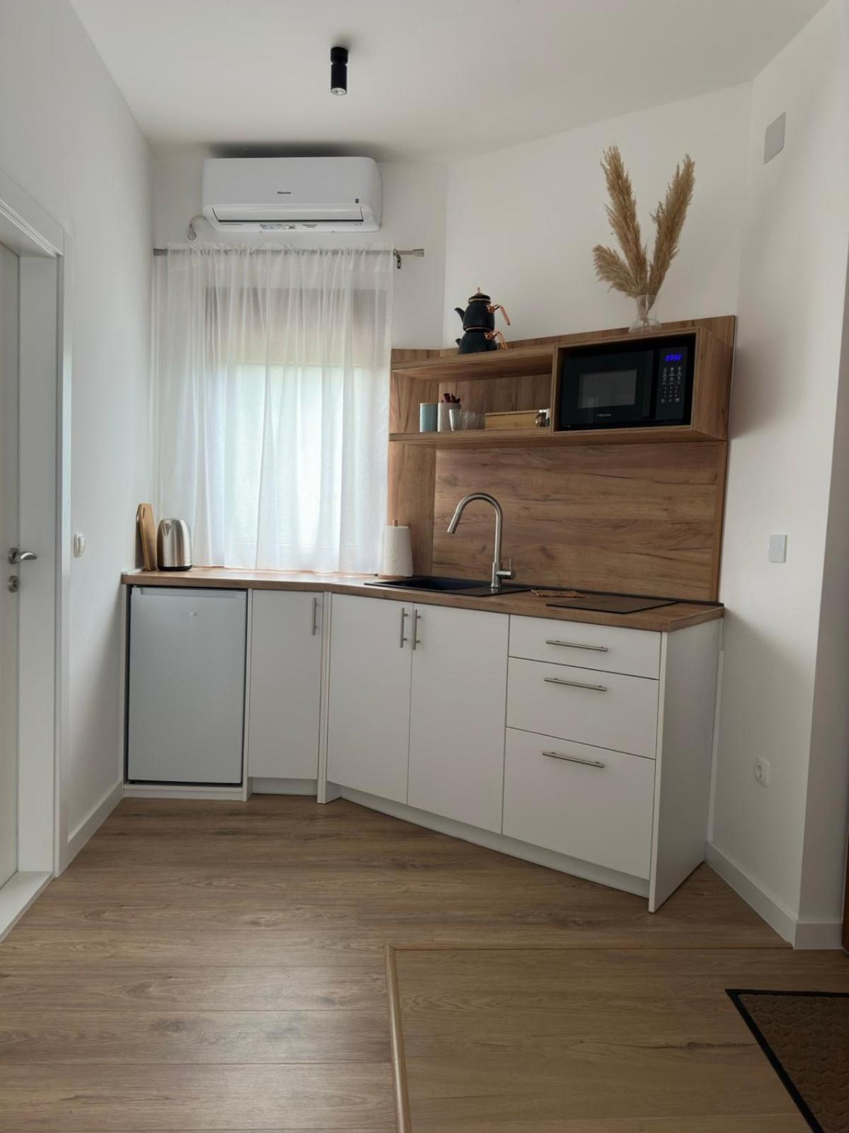 Studio Apartmani Izvor Blagaj Kültér fotó
